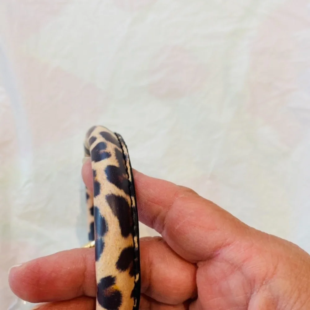 Key Chain Wrist Purse Charm Leopard Print NWT